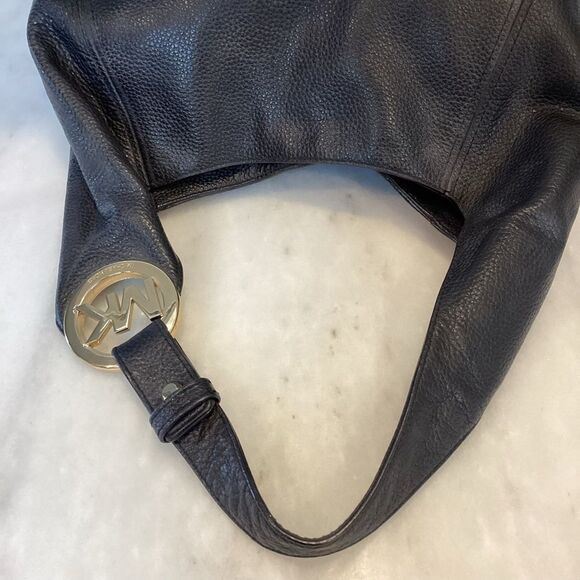 Michael Kors Fulton Pebbled Leather Slouchy Shoulder Bag EUC - Picture 13 of 15
